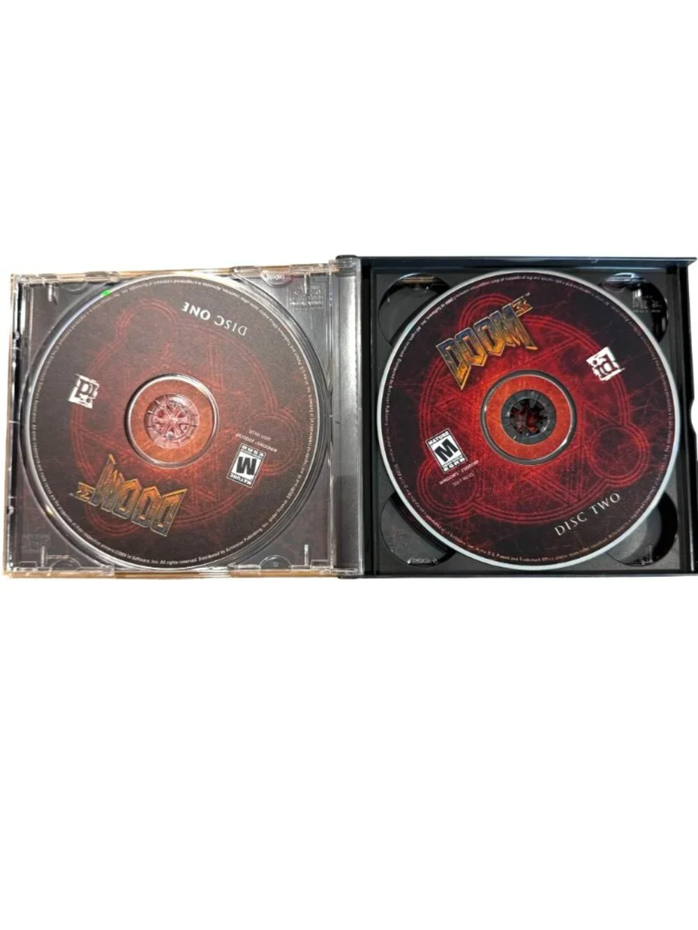 Doom Lot Collectors Edition Trilogy Doom 3 II Mania Vol 1 PC Games Mature - Picture 5 of 8